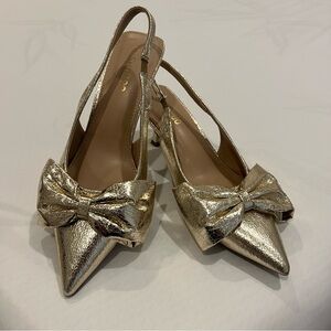 Slingback Kitten Heels with Bow